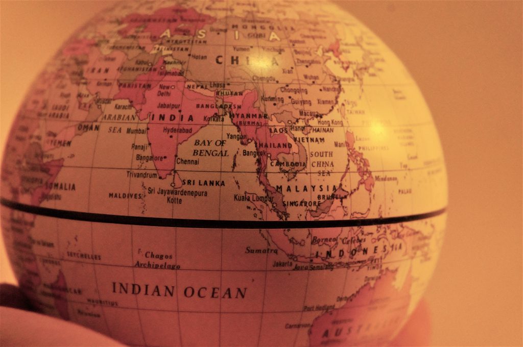 Negotiation Team Dynamics: The Divide-and-Conquer Strategy